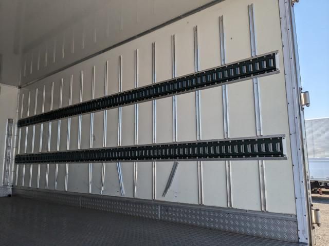 ISUZU ELF 2013 Image 31