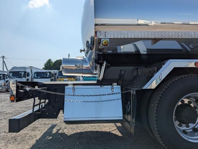 HINO PROFIA 2021 Image 31