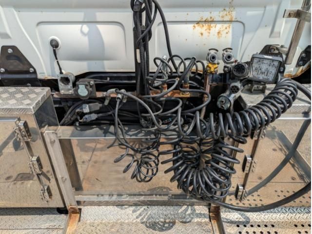 HINO PROFIA 2018 Image 31