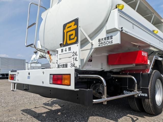 MITSUBISHI CANTER 2025 Image 31