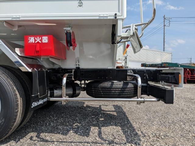 MITSUBISHI CANTER 2025 Image 31