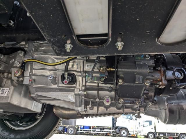 MITSUBISHI CANTER 2025 Image 31