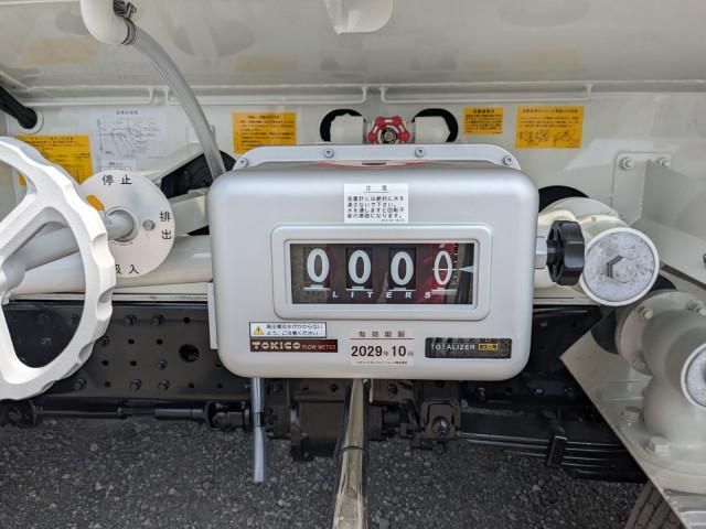 MITSUBISHI CANTER 2025 Image 31