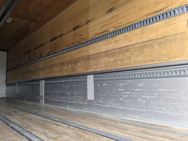 HINO PROFIA 2012 Image 31