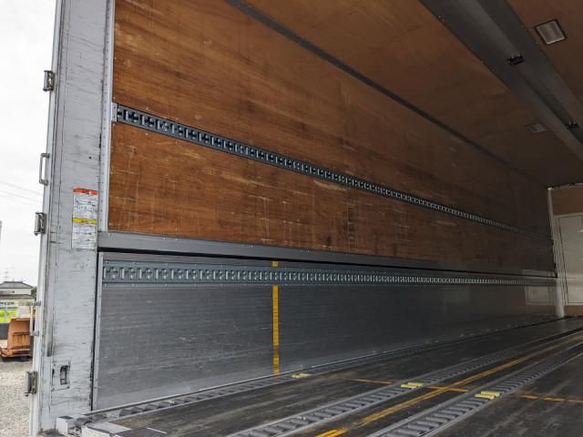 HINO PROFIA 2018 Image 31