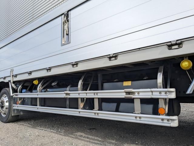 HINO PROFIA 2018 Image 31