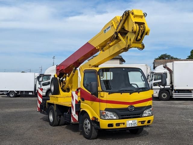 HINO DUTRO 2015 Image 31