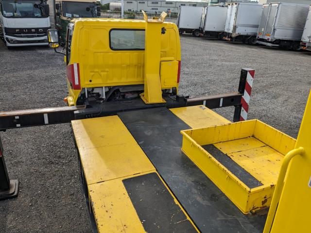 HINO DUTRO 2015 Image 31