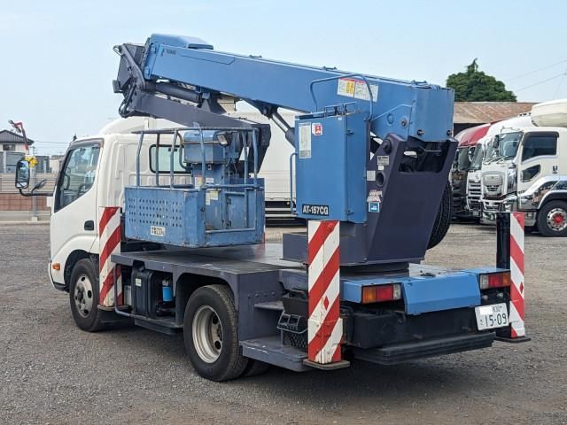 HINO DUTRO 2011 Image 31