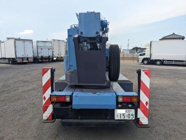 HINO DUTRO 2011 Image 31