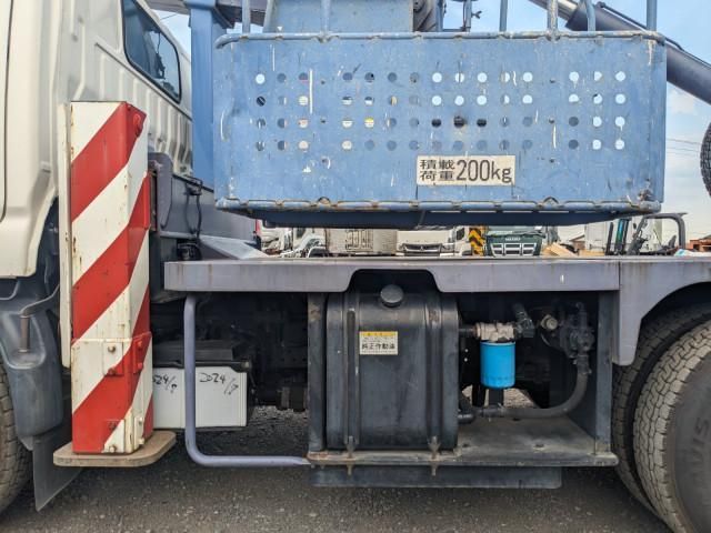 HINO DUTRO 2011 Image 31