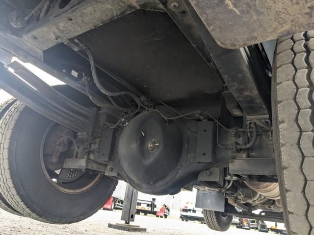 HINO DUTRO 2011 Image 31