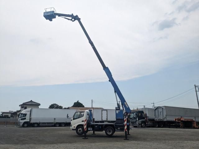 HINO DUTRO 2011 Image 31