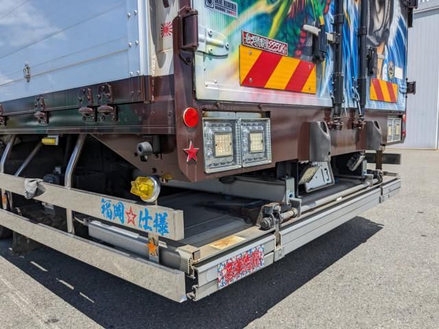 ISUZU FORWARD 2018 Image 31