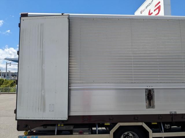 ISUZU FORWARD 2018 Image 31