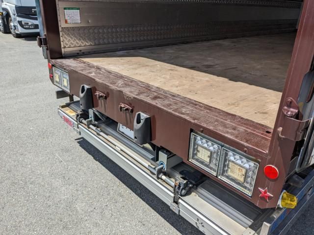 ISUZU FORWARD 2018 Image 31