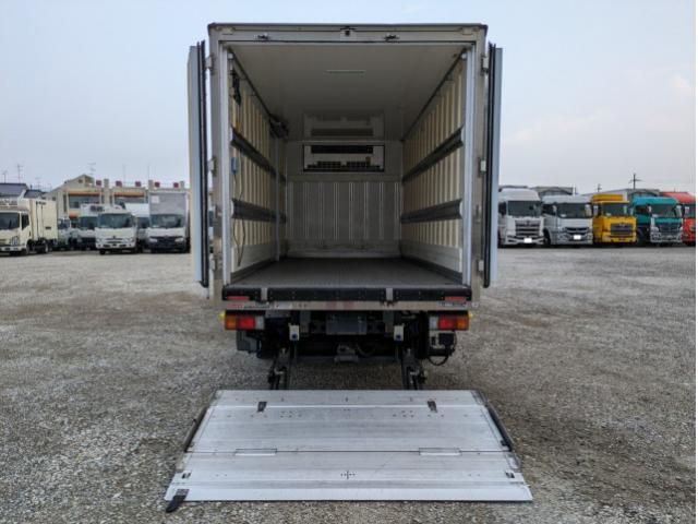 HINO DUTRO 2018 Image 31