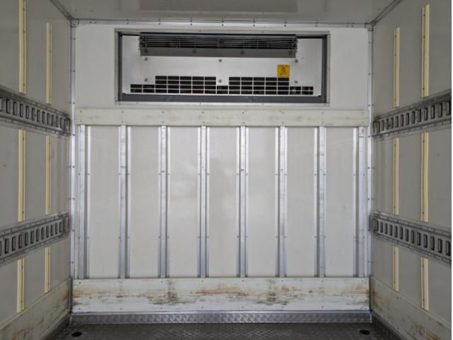 HINO DUTRO 2018 Image 31