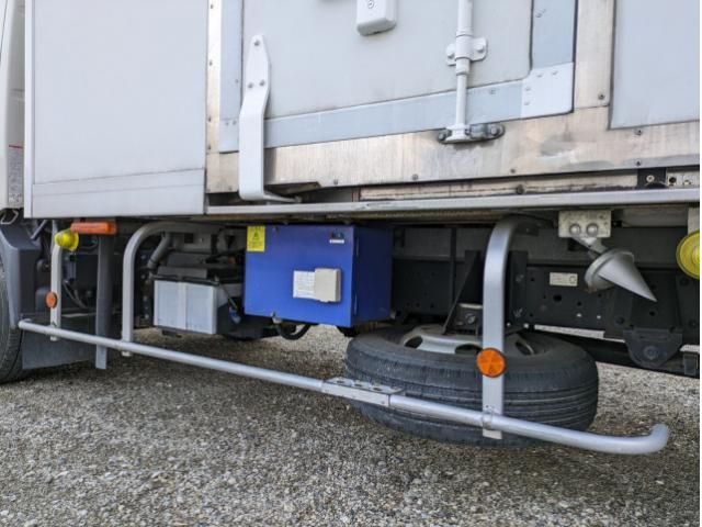 HINO DUTRO 2018 Image 31