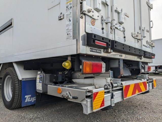 HINO DUTRO 2018 Image 31