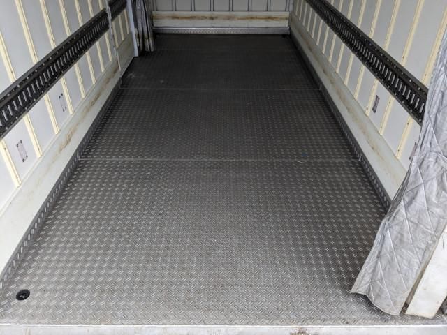 HINO DUTRO 2018 Image 31