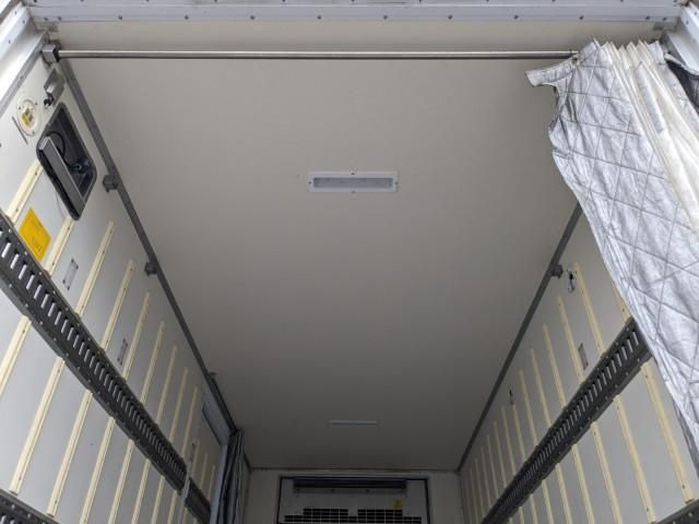 HINO DUTRO 2018 Image 31