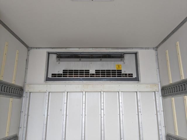 HINO DUTRO 2018 Image 31