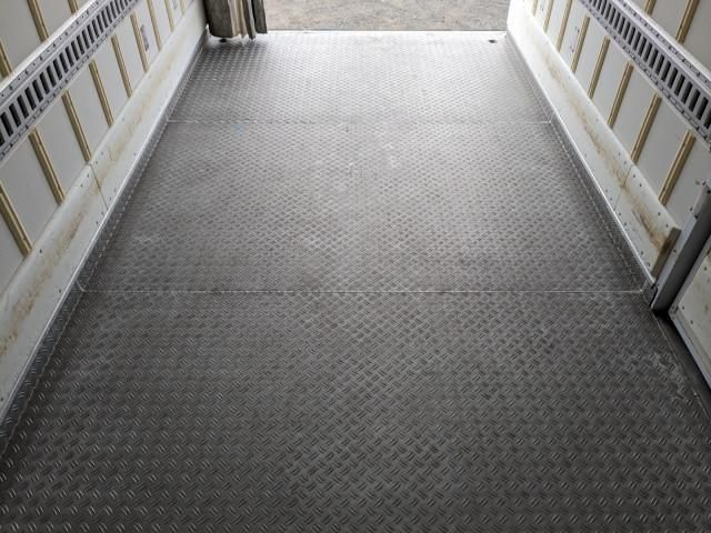 HINO DUTRO 2018 Image 31