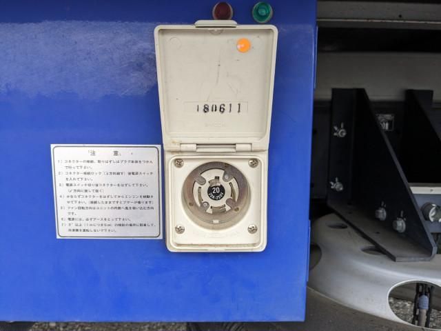 HINO DUTRO 2018 Image 31