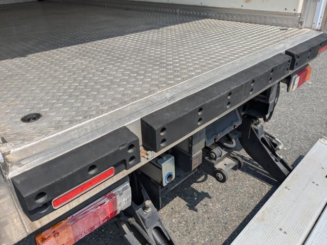 HINO DUTRO 2018 Image 31