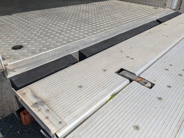 HINO DUTRO 2018 Image 31