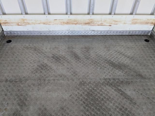 HINO DUTRO 2018 Image 31