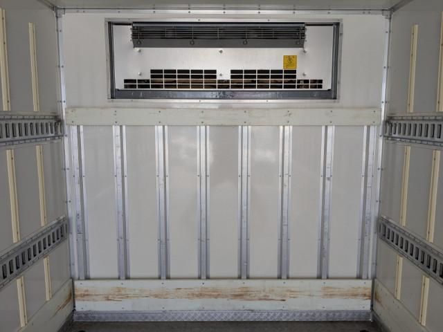 HINO DUTRO 2018 Image 31