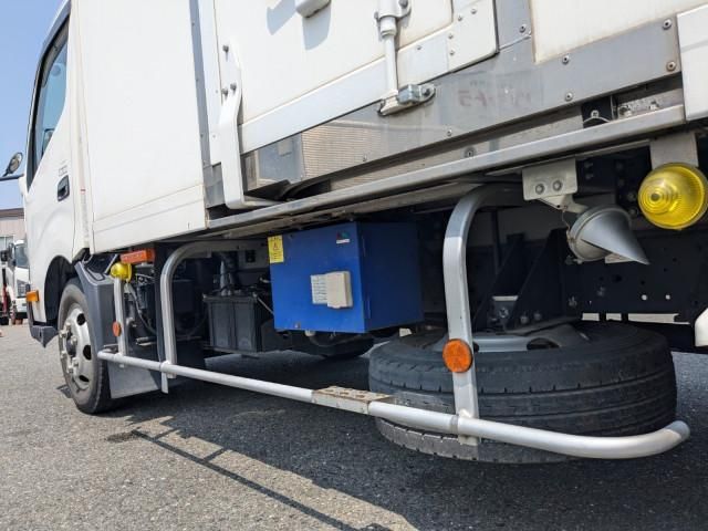 HINO DUTRO 2018 Image 31