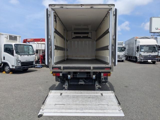 HINO DUTRO 2018 Image 31