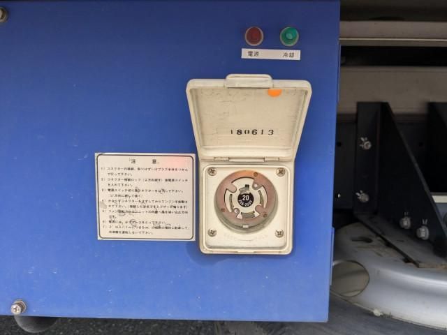 HINO DUTRO 2018 Image 31