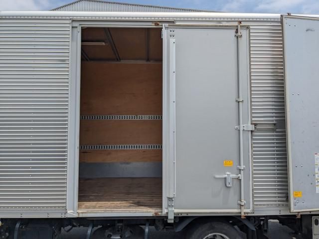 HINO DUTRO 2018 Image 31