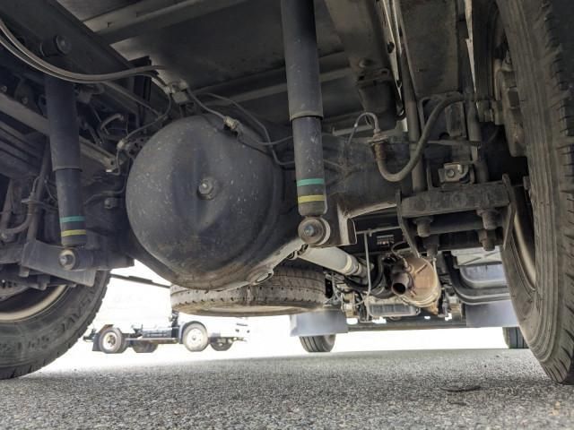 HINO DUTRO 2018 Image 31