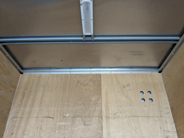 HINO DUTRO 2018 Image 31