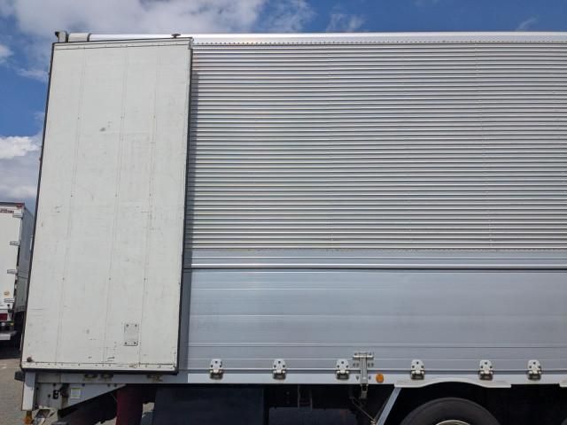 ISUZU GIGA 2016 Image 31