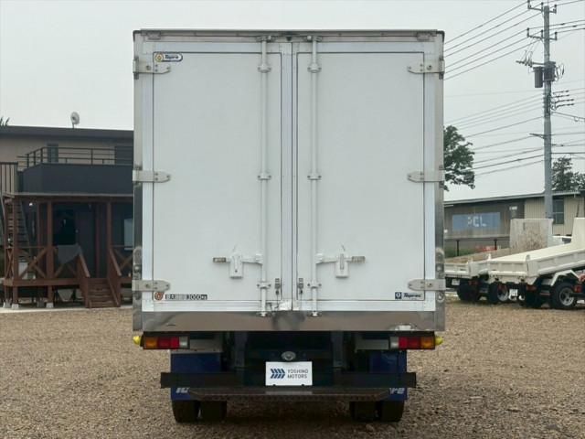 MITSUBISHI CANTER 2019 Image 31