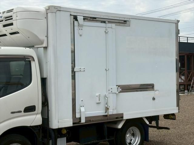 HINO DUTRO 2019 Image 31