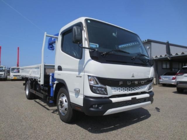 MITSUBISHI CANTER 2023 Image 31