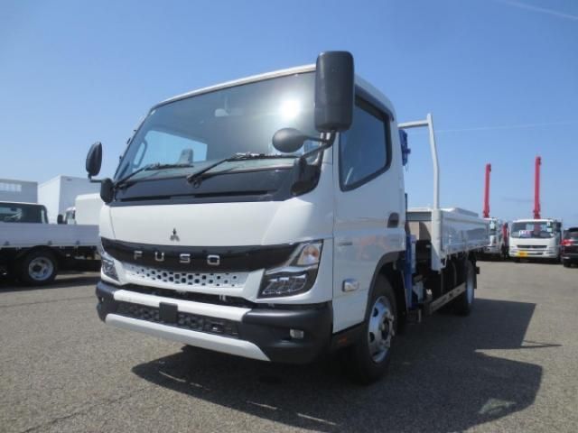 MITSUBISHI CANTER 2023 Image 31