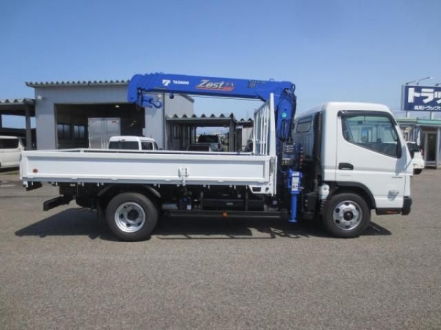 MITSUBISHI CANTER 2023 Image 31