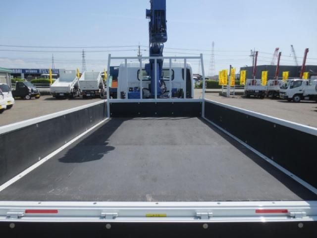 MITSUBISHI CANTER 2023 Image 31