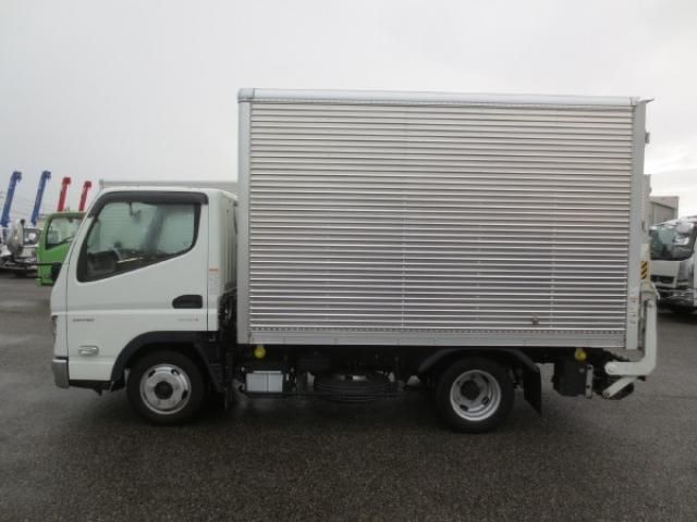 MITSUBISHI CANTER 2023 Image 31