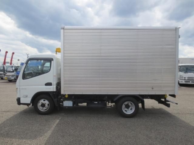 MITSUBISHI CANTER 2022 Image 31