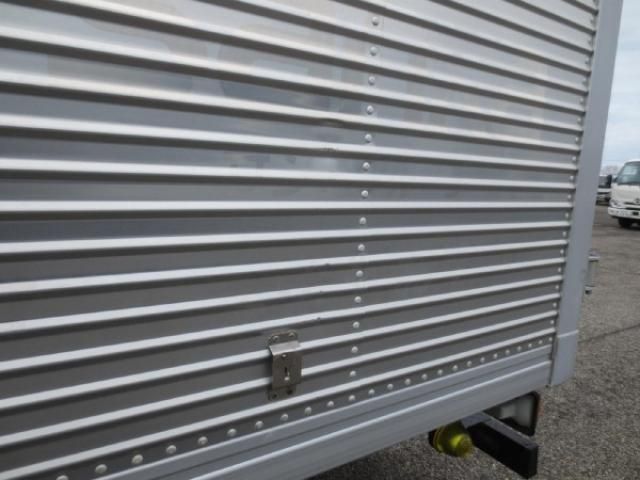 TOYOTA DYNA 2018 Image 31