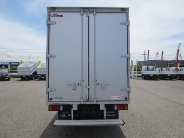 ISUZU ELF 2018 Image 31